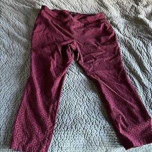 Roz & Ali Maroon and Black Geometric Stretch Pants